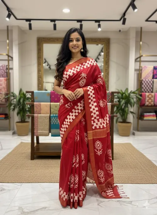 Semi Tussar Silk Saree with Authentic Batik Print – Elegant & Artisanal Drape